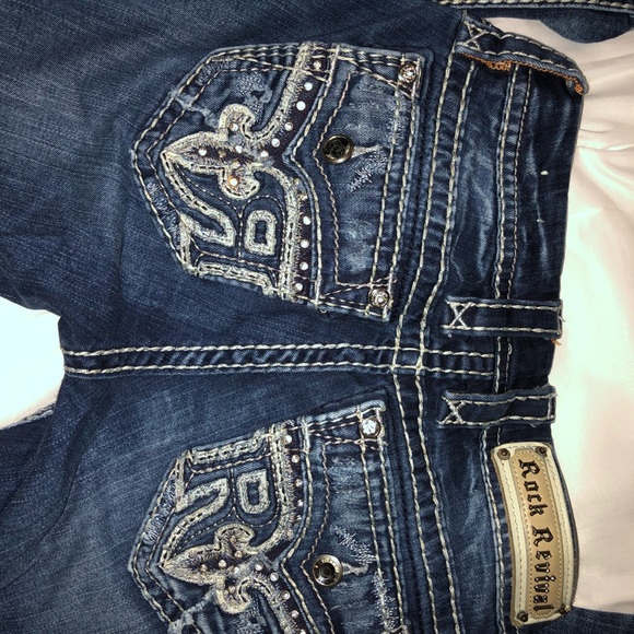Rock Revival Jeans - Picture 2 of 4